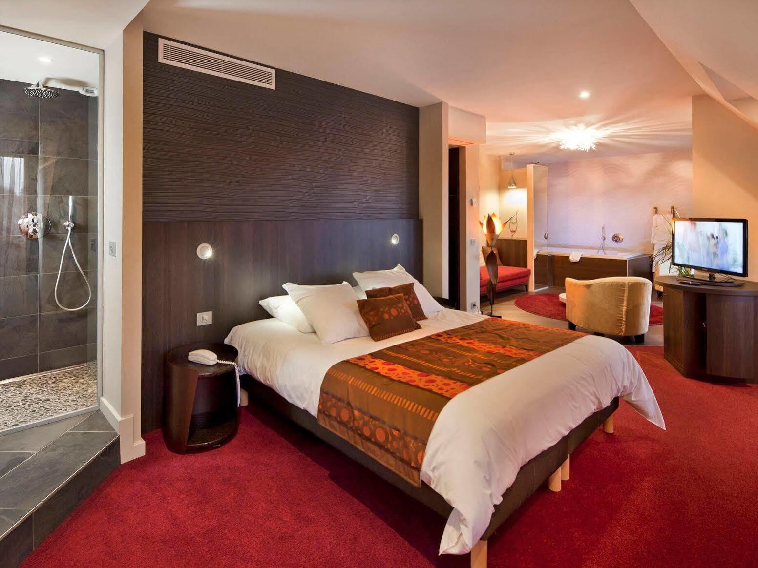 Logis Hotel Restaurant Muller Niederbronn-les-Bains Zewnętrze zdjęcie